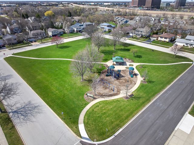 107 Walters Lane 2A, Itasca, IL 60143