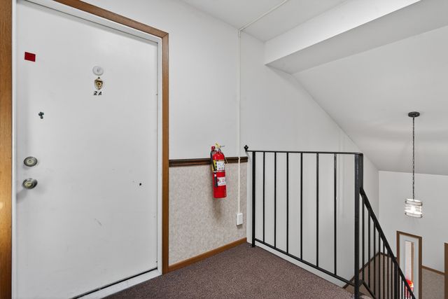 107 Walters Lane 2A, Itasca, IL 60143