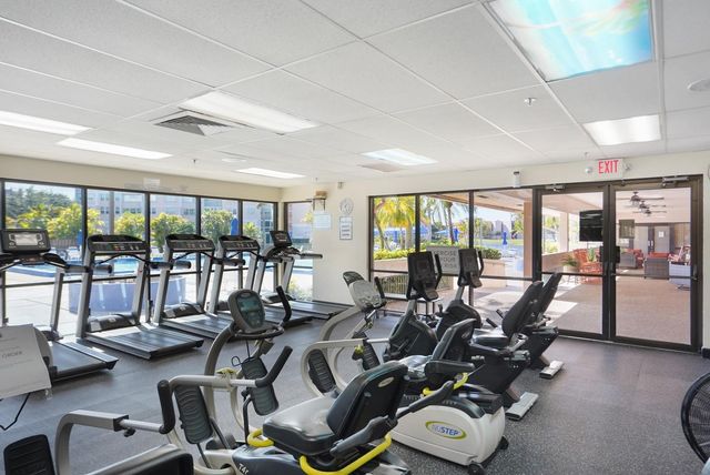 10467 Sunrise Lakes Blvd 210, Sunrise, FL 33322