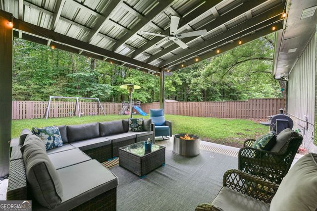 40 Round Lake Road, Griffin, GA 30224