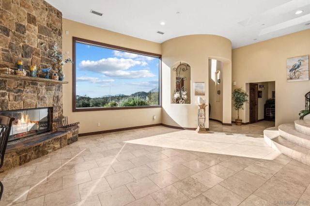 19491 Deerhorn Valley, Jamul, CA 91935