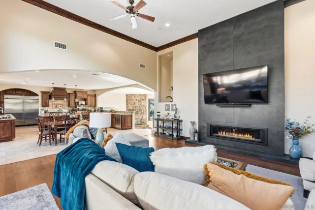 19491 Deerhorn Valley, Jamul, CA 91935