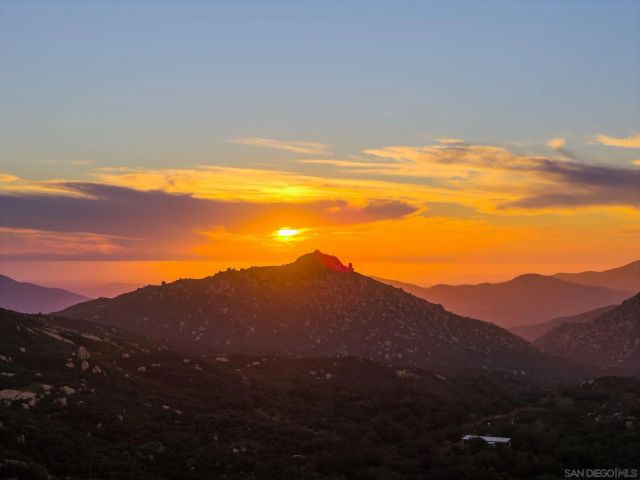 19491 Deerhorn Valley, Jamul, CA 91935