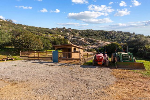 19491 Deerhorn Valley, Jamul, CA 91935