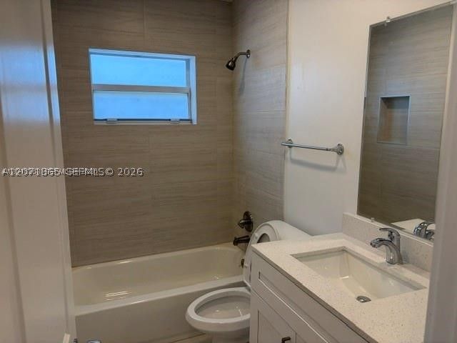 206 NE 1st Ct 1 North, Dania Beach, FL 33004