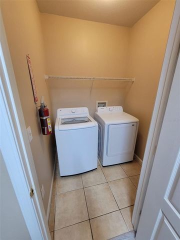 17962 VILLA CREEK DRIVE 17962, Tampa, FL 33647