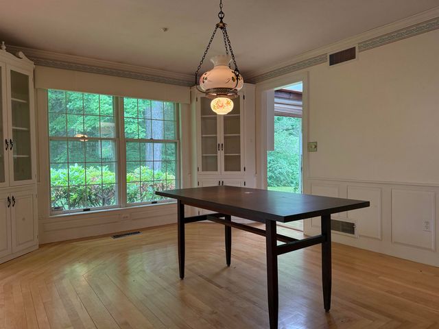 439 Exeter Road, Hampton, NH 03842