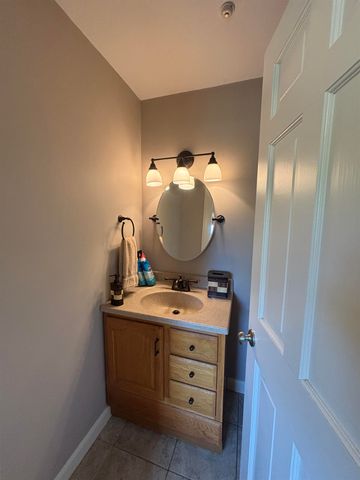 439 Exeter Road, Hampton, NH 03842