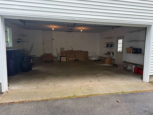 439 Exeter Road, Hampton, NH 03842