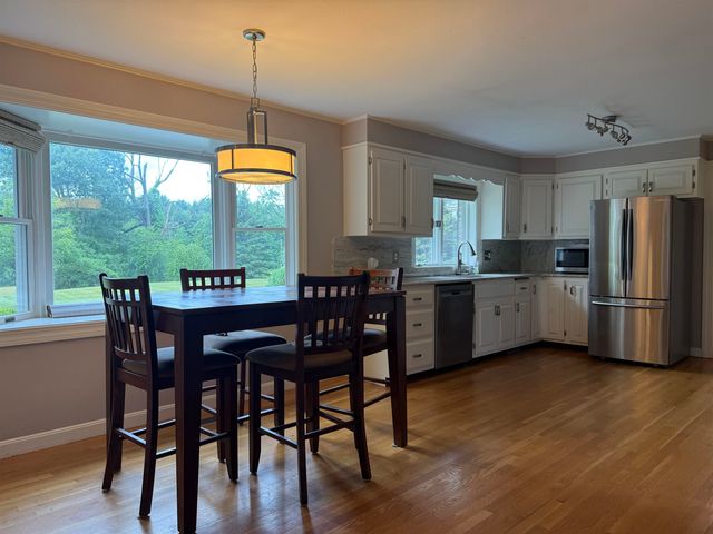 439 Exeter Road, Hampton, NH 03842
