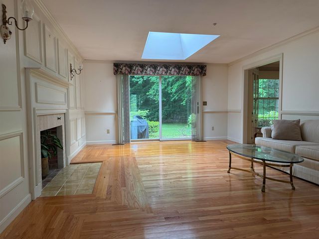439 Exeter Road, Hampton, NH 03842
