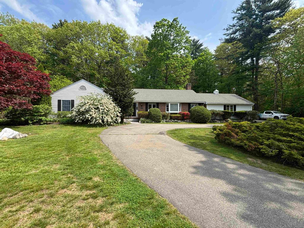 439 Exeter Road, Hampton, NH 03842