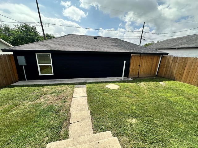 2216 New Jersey Street, Baytown, TX 77520