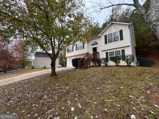 3136 Lower Creek Drive, Douglasville, GA 30135