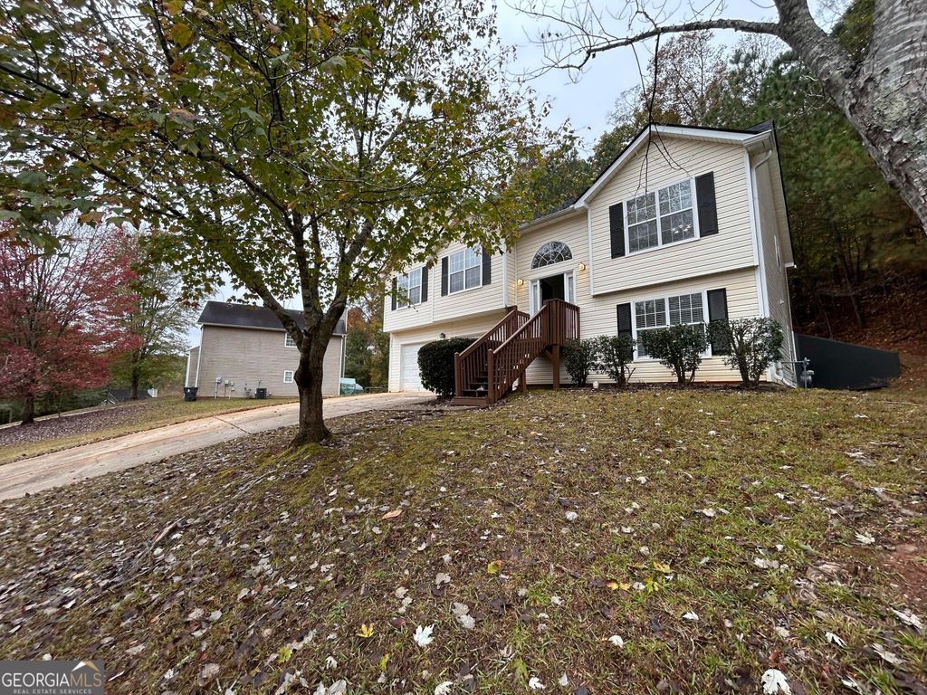 3136 Lower Creek Drive, Douglasville, GA 30135