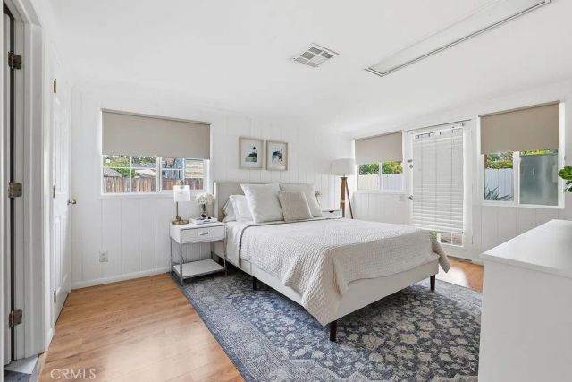 4958 Canoga Avenue, Woodland Hills, CA 91364