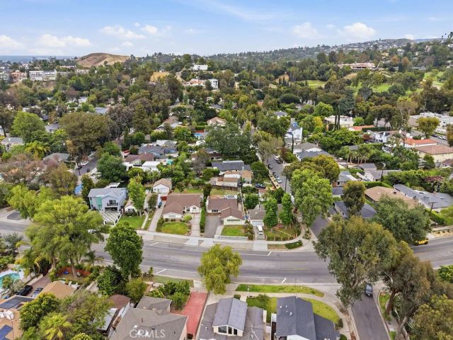 4958 Canoga Avenue, Woodland Hills, CA 91364