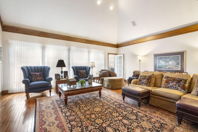 4671 E Beaux Creek Lane, Springfield, MO 65809