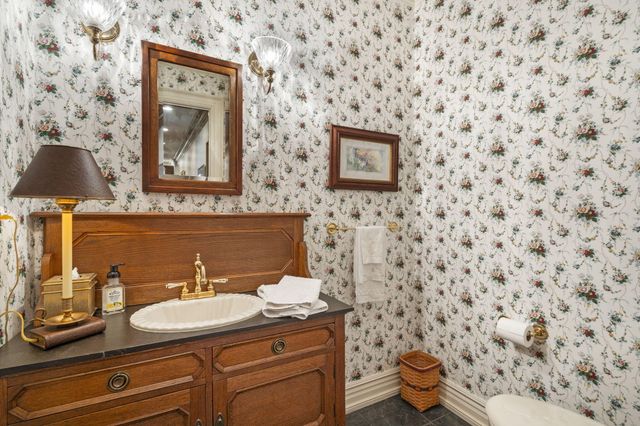 4671 E Beaux Creek Lane, Springfield, MO 65809