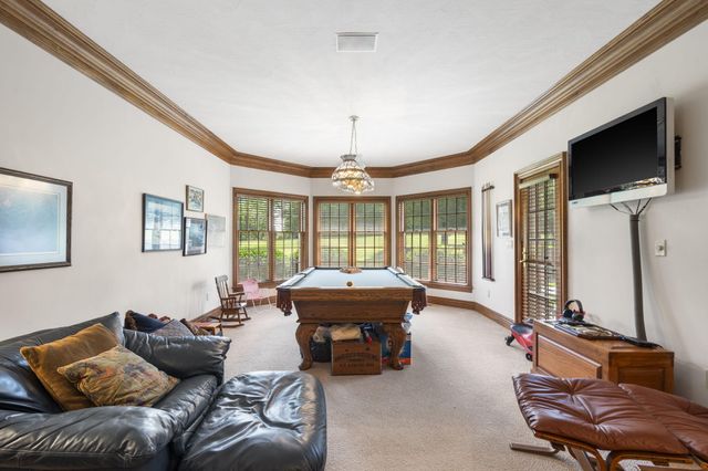 4671 E Beaux Creek Lane, Springfield, MO 65809