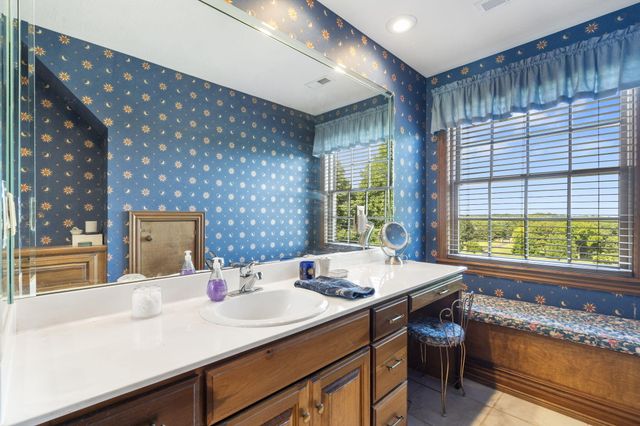 4671 E Beaux Creek Lane, Springfield, MO 65809