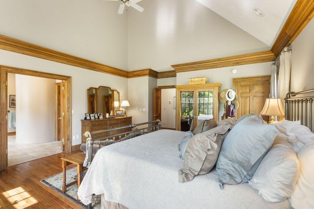 4671 E Beaux Creek Lane, Springfield, MO 65809