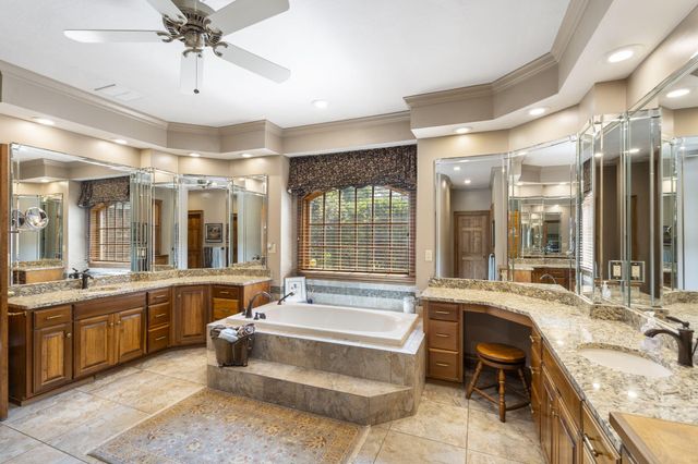 4671 E Beaux Creek Lane, Springfield, MO 65809