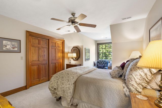 4671 E Beaux Creek Lane, Springfield, MO 65809