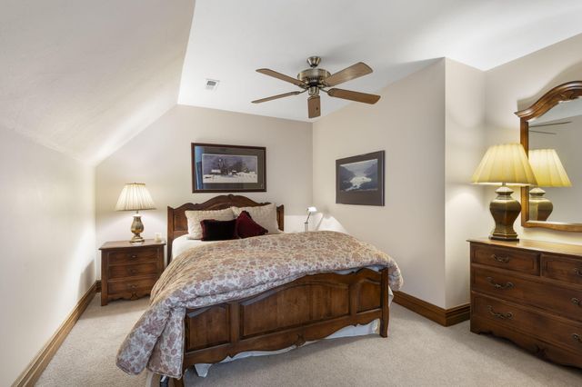 4671 E Beaux Creek Lane, Springfield, MO 65809