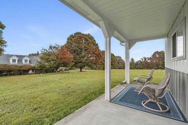 4671 E Beaux Creek Lane, Springfield, MO 65809