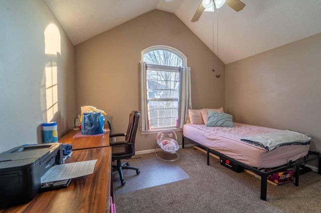 3977 W Beechwood Street, Springfield, MO 65807