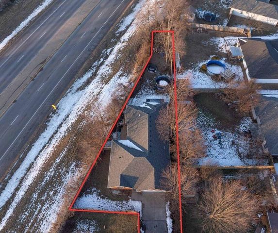 3977 W Beechwood Street, Springfield, MO 65807