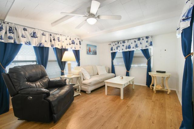 4300 SE Saint Lucie Boulevard 210, Stuart, FL 34997