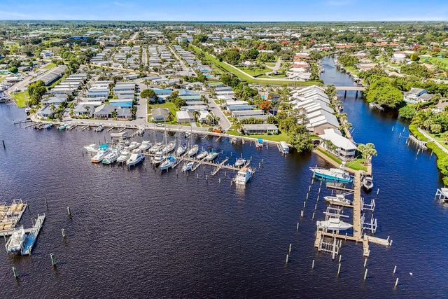 4300 SE Saint Lucie Boulevard 210, Stuart, FL 34997