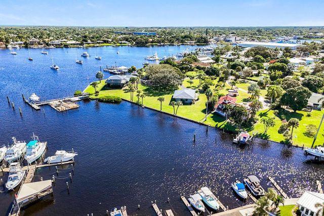 4300 SE Saint Lucie Boulevard 210, Stuart, FL 34997