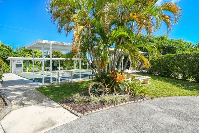 4300 SE Saint Lucie Boulevard 210, Stuart, FL 34997