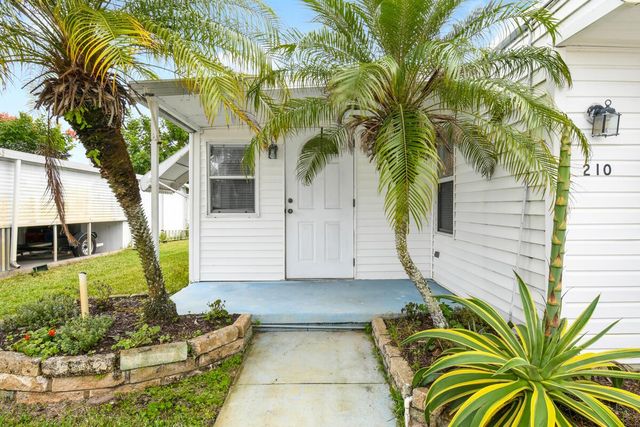 4300 SE Saint Lucie Boulevard 210, Stuart, FL 34997