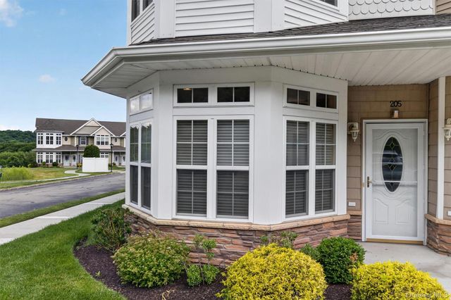 205 Egrets Landing 205, Carmel, NY 10512