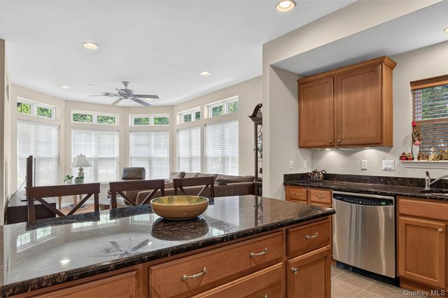 205 Egrets Landing 205, Carmel, NY 10512