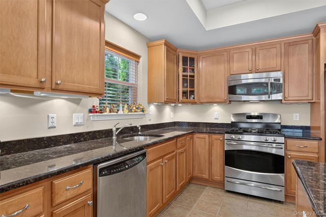 205 Egrets Landing 205, Carmel, NY 10512