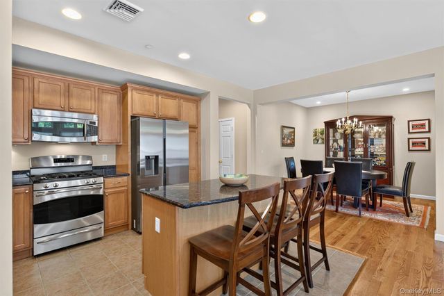 205 Egrets Landing 205, Carmel, NY 10512