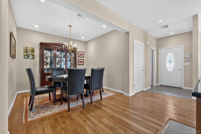 205 Egrets Landing 205, Carmel, NY 10512