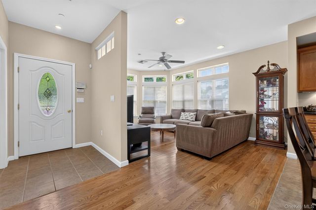 205 Egrets Landing 205, Carmel, NY 10512