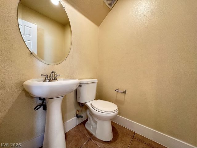 5640 WOODS CROSSING Street 00, Las Vegas, NV 89148