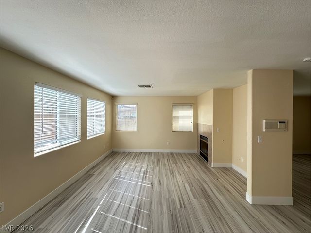 5640 WOODS CROSSING Street 00, Las Vegas, NV 89148