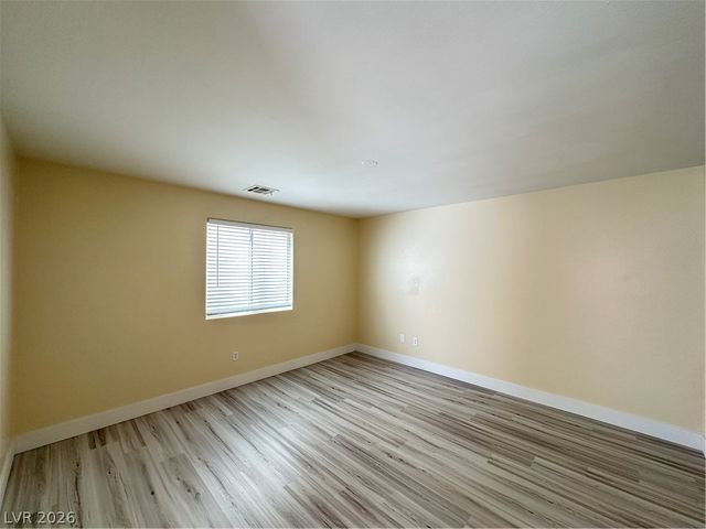 5640 WOODS CROSSING Street 00, Las Vegas, NV 89148