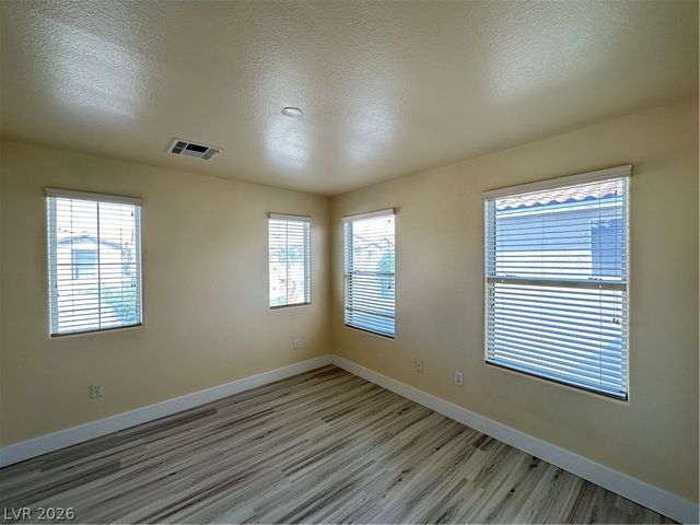 5640 WOODS CROSSING Street 00, Las Vegas, NV 89148