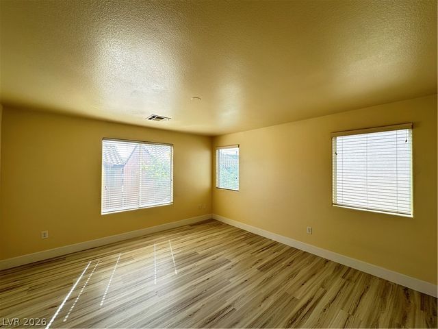 5640 WOODS CROSSING Street 00, Las Vegas, NV 89148