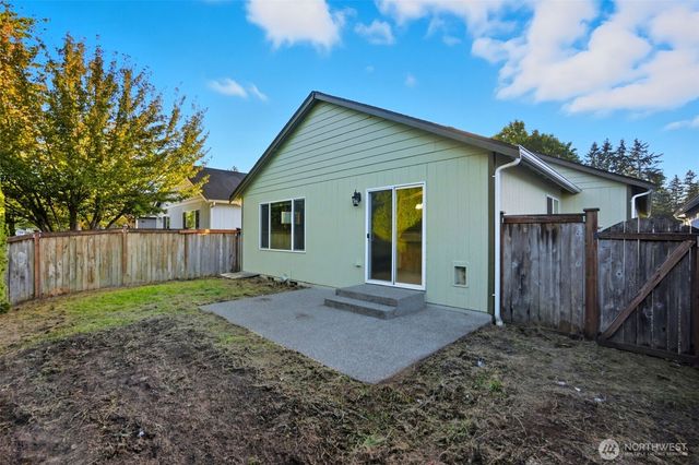 2427 Boulevard Heights Loop SE, Olympia, WA 98501