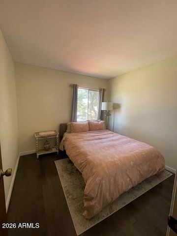 8819 N 12TH Place, Phoenix, AZ 85020